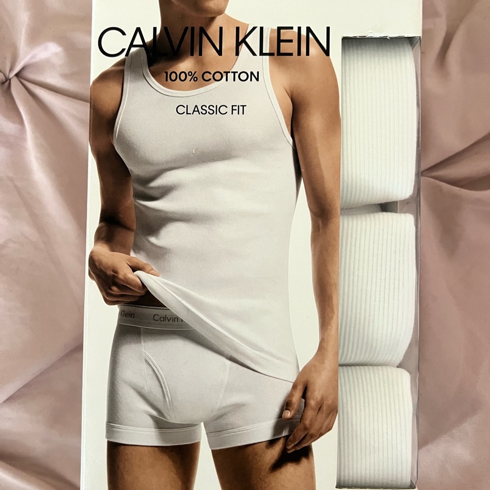 3 pack BRAND NEW men’s white white tanks